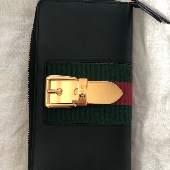 Gucci Sylvie Leather zip around wallet - Picture 5 of 6